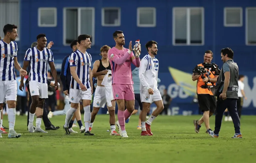 Jogadores do FC Porto celebram a vitória sobre o Estoril. Foto: FC Porto