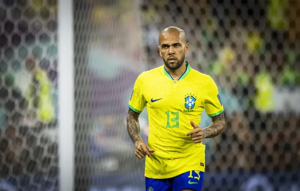 Dani Alves (IMAGO / Moritz Müller)
