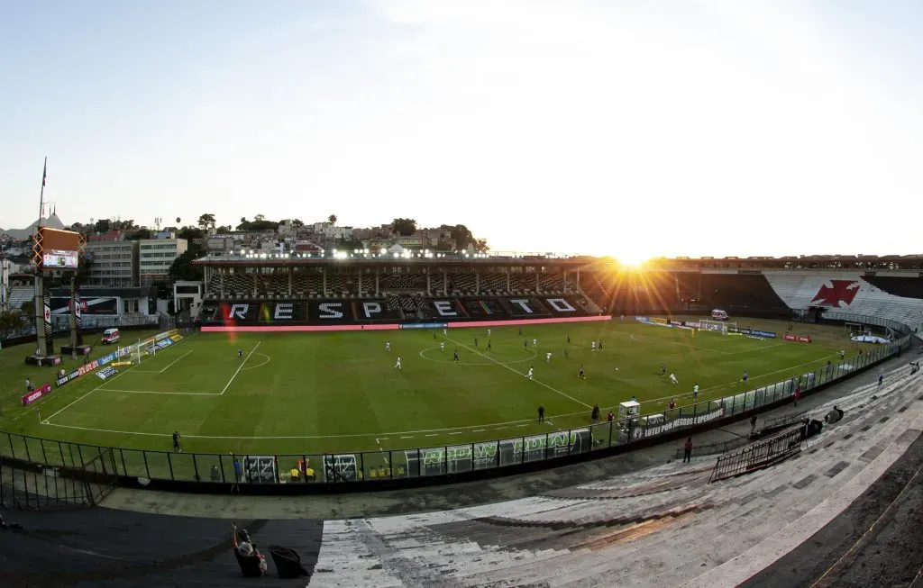 Foto: Jorge Rodrigues/AGIF – Corinthians volta a São Januário