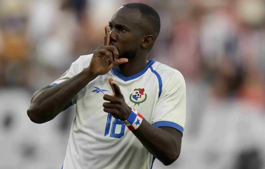 Waterman jugando en Panamá. (Foto: Selección de Panamá Prensa)