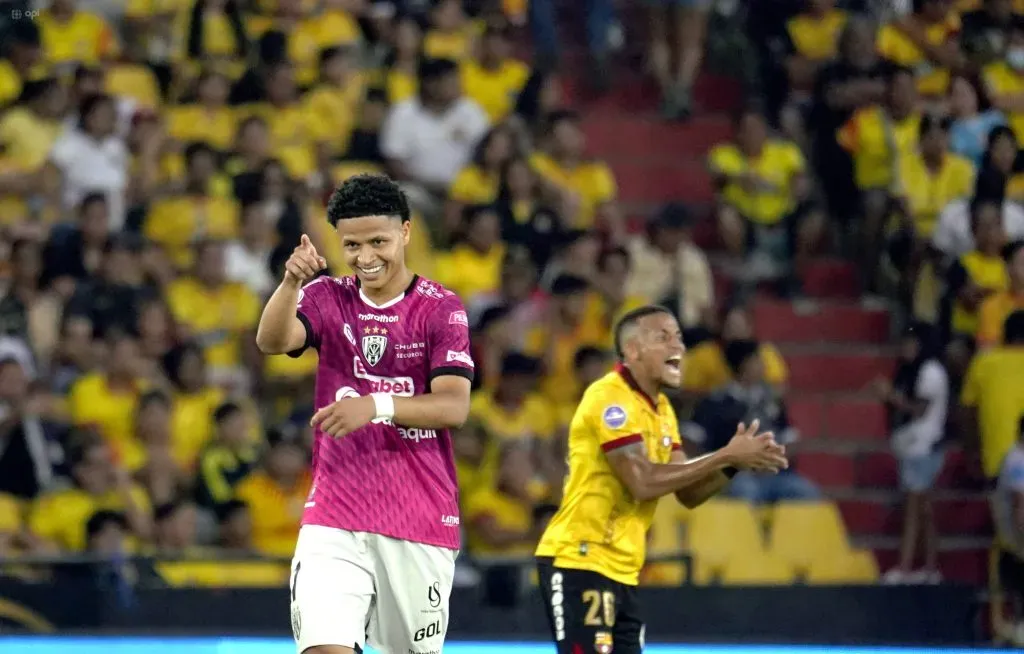 Patrik Mercado podría llegar a la Premier League. (Foto: Imago)