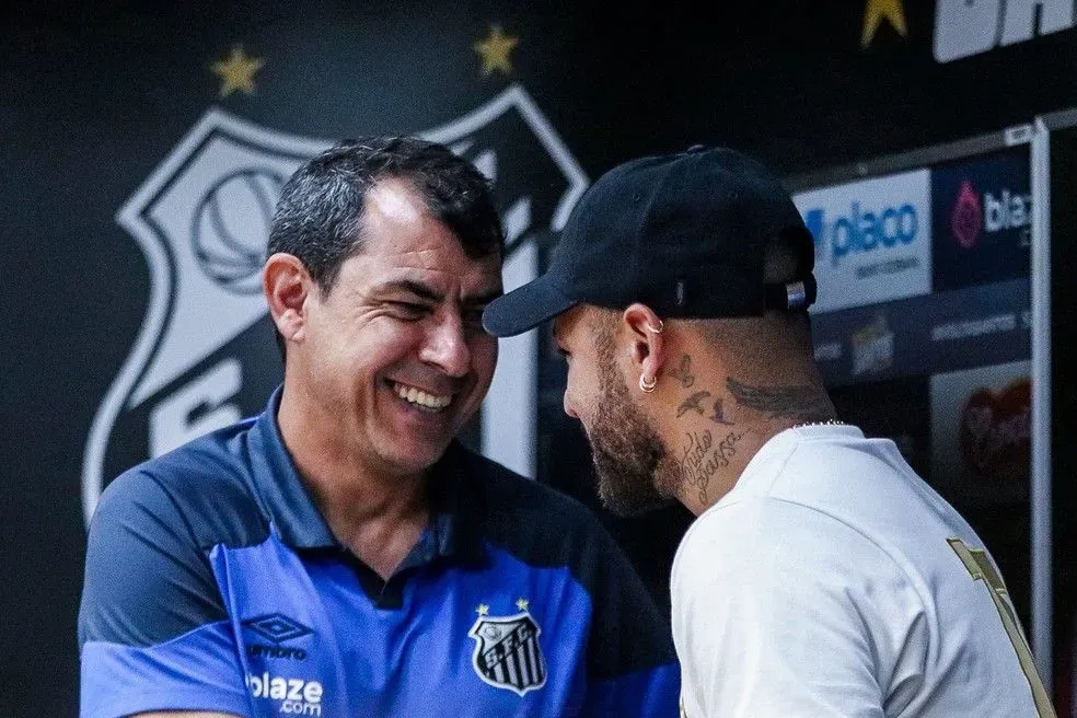 Neymar e Fábio Carille. Foto: Raul Baretta/Santos FC