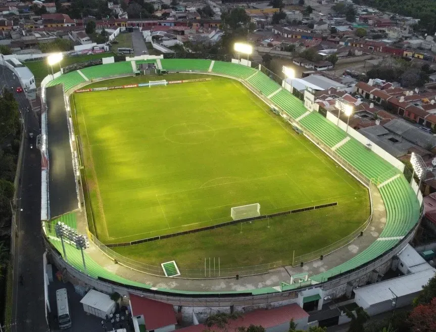 Así es el Estadio Pensativo donde podría jugar Guatemala.