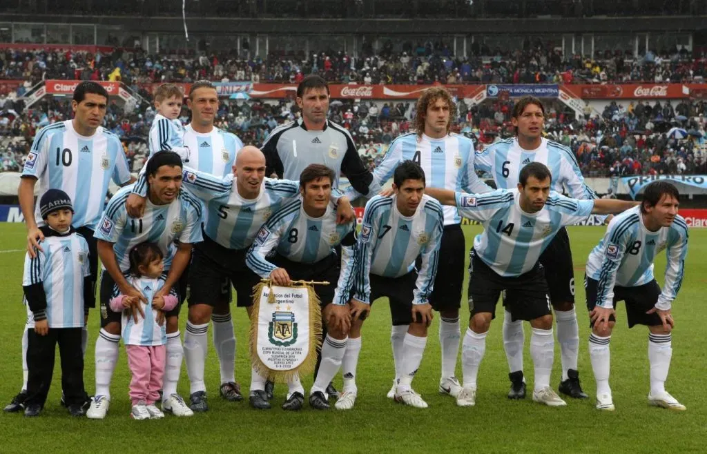 Con Messi y con Riquelme: debut de Ángel Di María en la Selección Argentina.