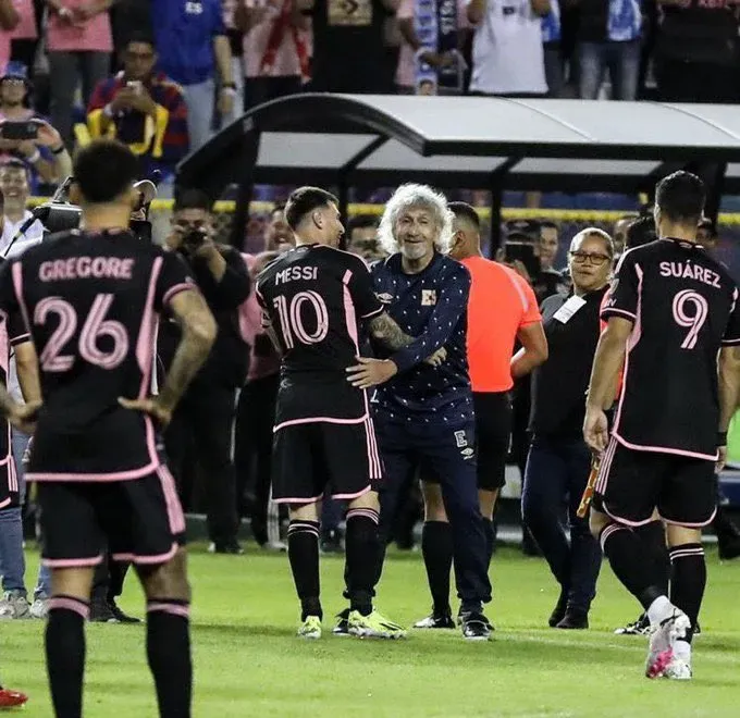 Lionel Messi y el Mágico González