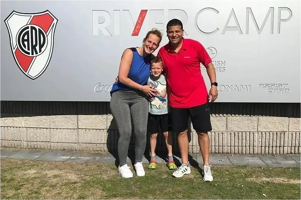 La familia Maldonado Schuster en el River Camp.