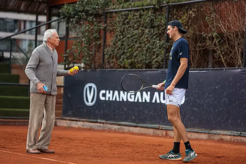 Otro nieto de Jaime Fillol entra al ATP: Diego Jarry.