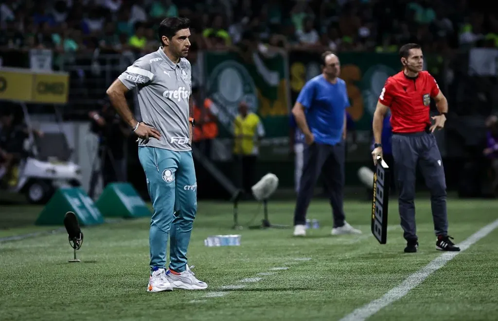 Abel Ferreira comandando o Palmeiras. Foto: Fabio Giannelli/AGIF