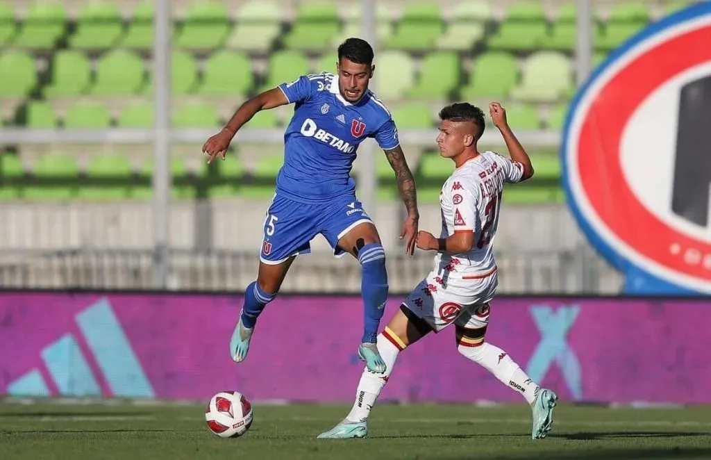 Pellegrino dejó al margen a Nery Domínguez por Ojeda. Foto: U. de Chile