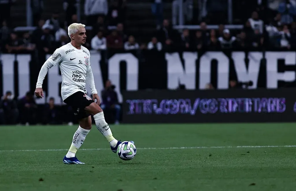 Fagner durante o jogo do Corinthians contra o Bahia. Foto: Fabio Giannelli/AGIF