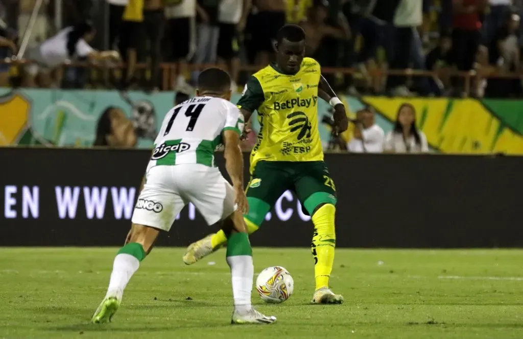 Brayan Medina de Atletico Huila por la fecha 6 ante Atletico Nacional por la Liga BetPlay DIMAYOR II 2023. Foto: VizzorImage / Sergio Reyes.