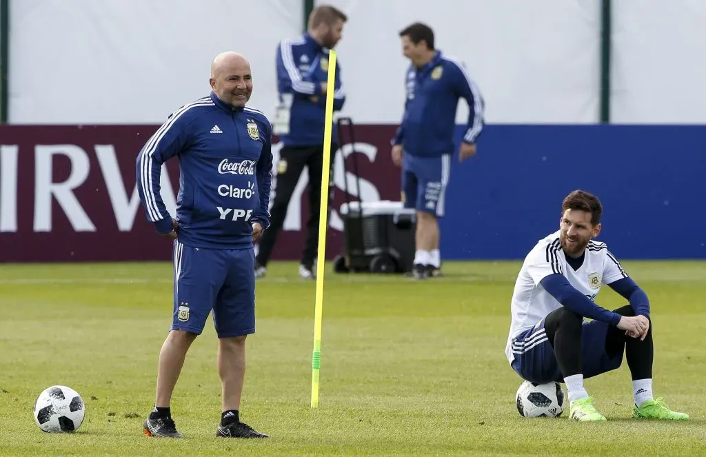 Jorge Sampaoli y Lionel Messi compartieron durante las Eliminatorias y el Mundial de Rusia 2018. (Foto: Gabriel Rossi/Getty Images)