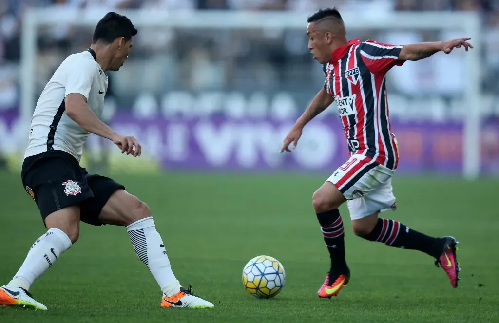 Paraguaio no clássico diante do São Paulo (Photo by Friedemann Vogel/Getty Images)