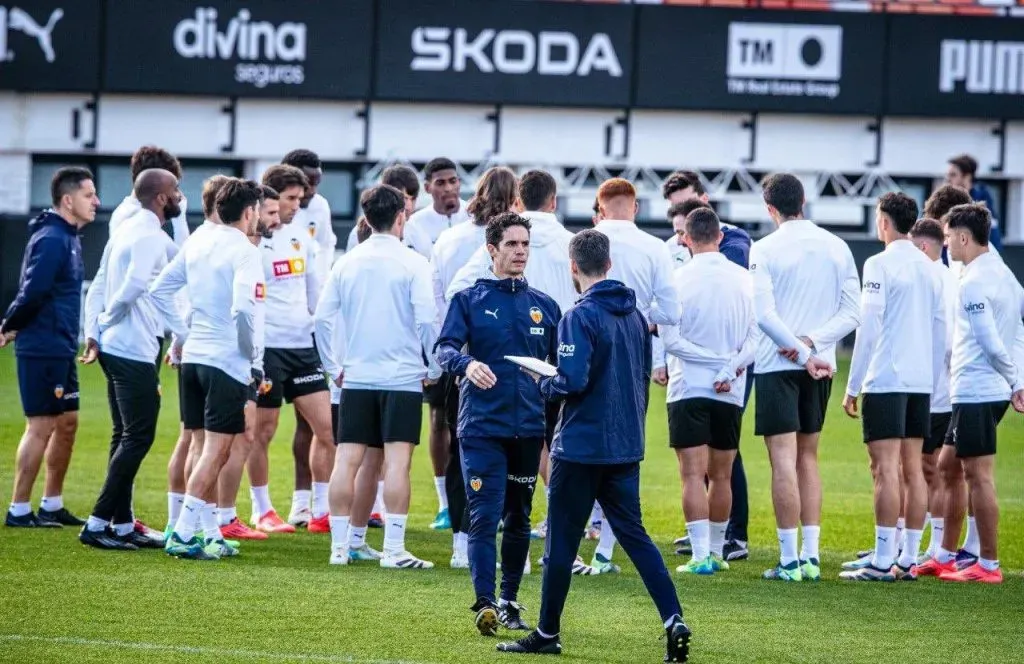 Josep Alcácer está en el cuerpo técnico del Valencia. (Foto: @JosepAlcacer)