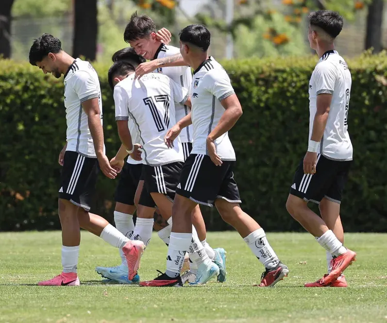 El Cacique goleó 5-0 a Everton en los cuartos del torneo de Proyección | Foto: Colo Colo Fútbol Joven