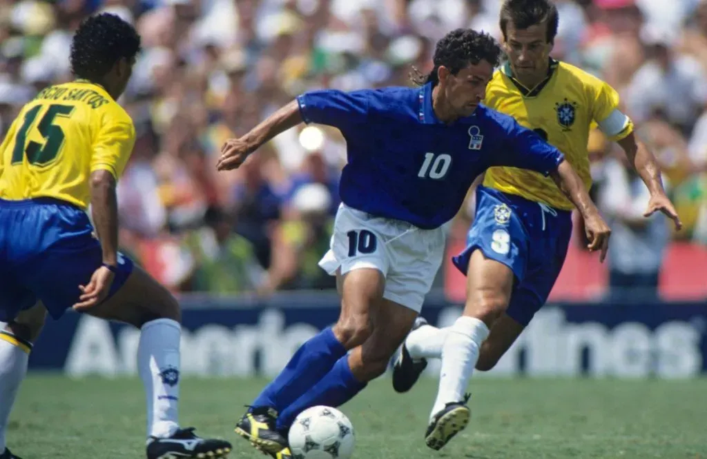 Roberto Baggio, con la 10 de Italia, durante la final del Mundial 1994 frente a Brasil. (Foto: IMAGO)