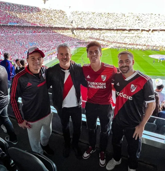 Federico, junto a su hermano Guillermo en el Monumental. (Foto: Instagram)