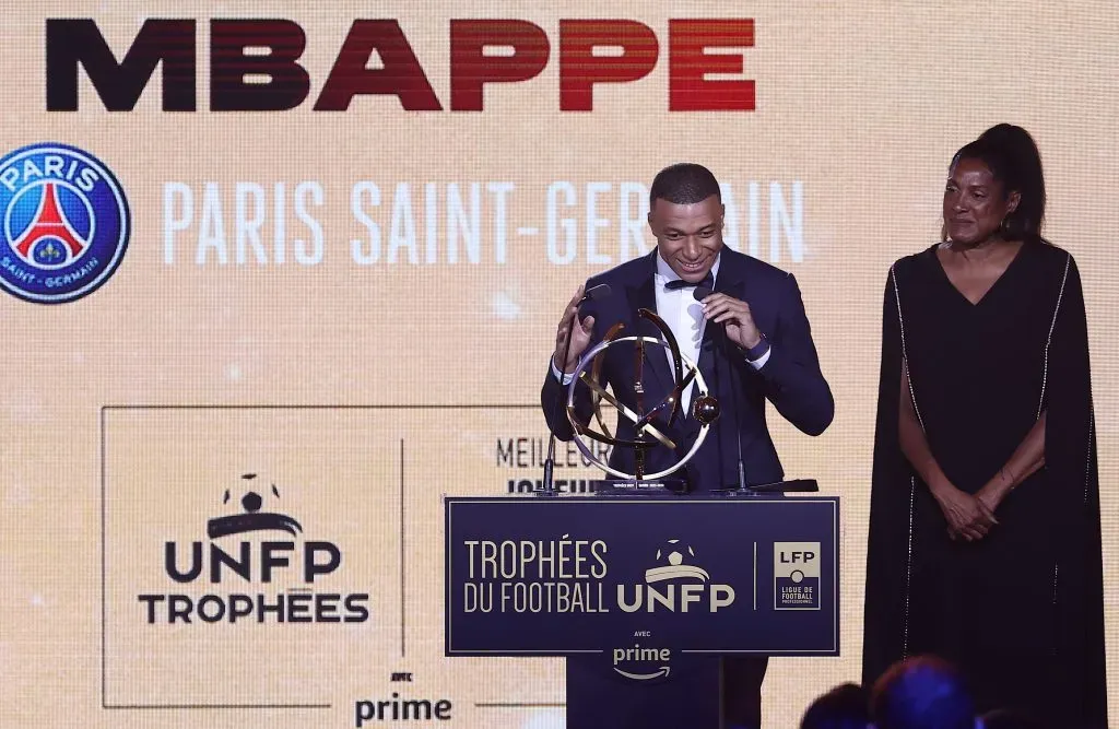 Kylian Mbappé en la ceremonia de los premios de la UNFP.