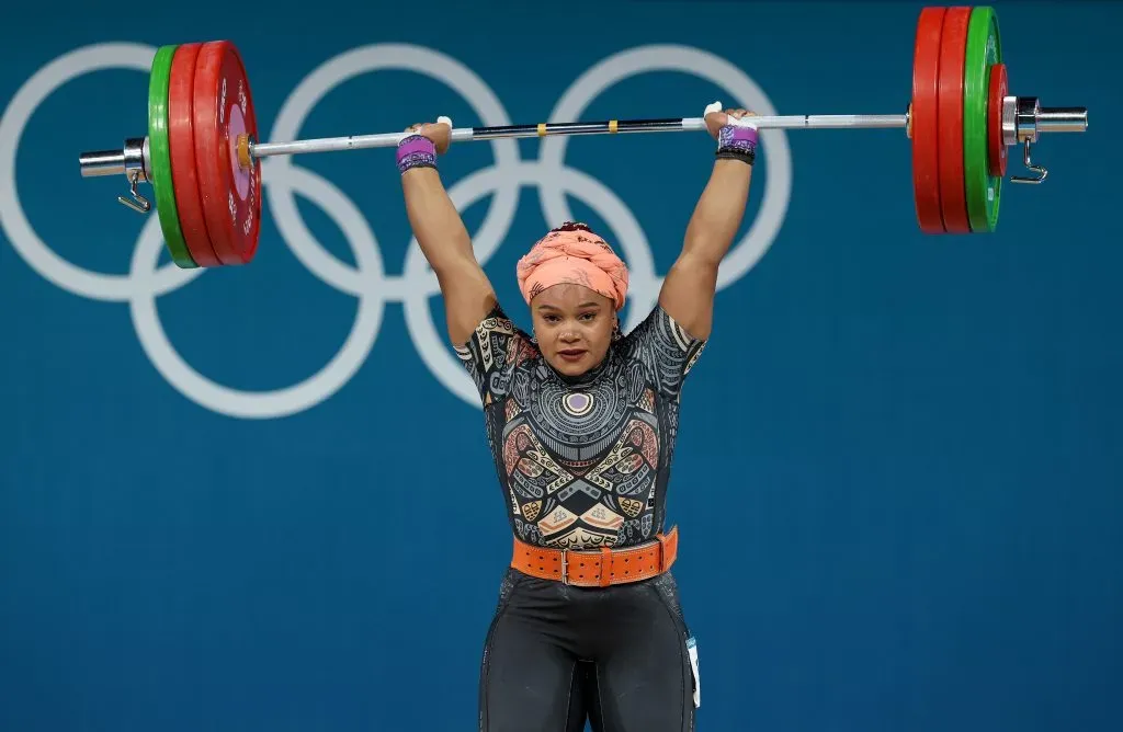 Neisis Dajomes levantó 267kg en su competencia. (Foto: GettyImages)