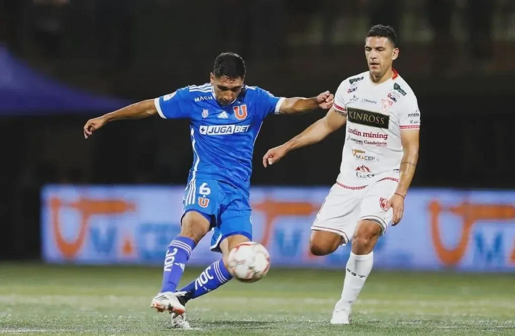 Renato Cordero estuvo ante Copiapó y luego no ha visto acción en los azules. Foto: U. de Chile.