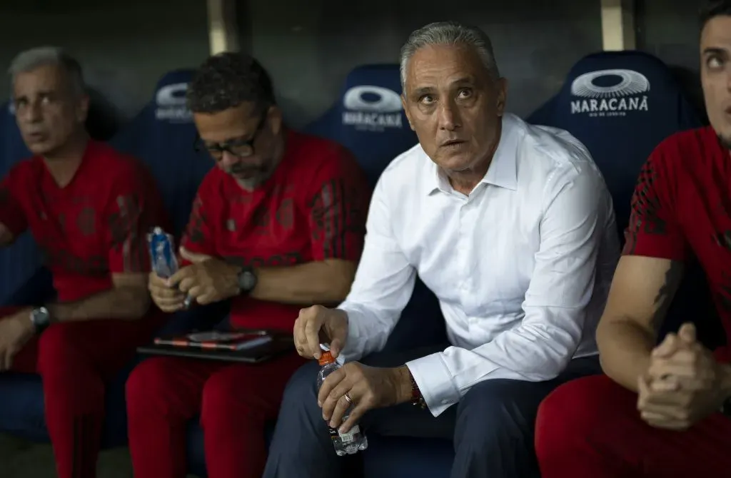 Tite técnico do Flamengo durante partida no estádio Maracanã pelo campeonato Brasileiro A 2023. Foto: Jorge Rodrigues/AGIF