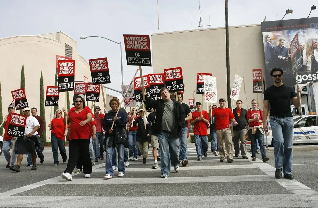 La huelga de guionistas y actores de Hollywood mantiene en vilo a la industria del cine.