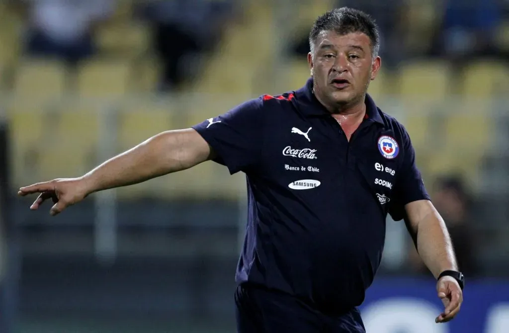 Claudio Borghi supo dirigir la Selección Chilena entre 2011 y 2012 (Photosport)