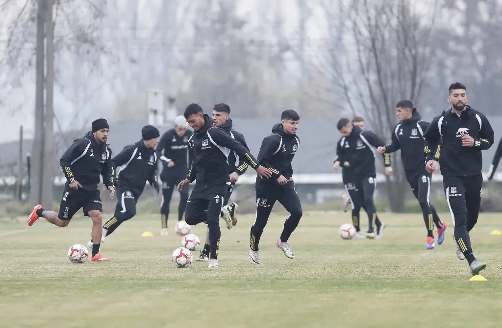 Colo Colo entrenando en Pirque, en el centro del Sifup (Foto: Sifup)