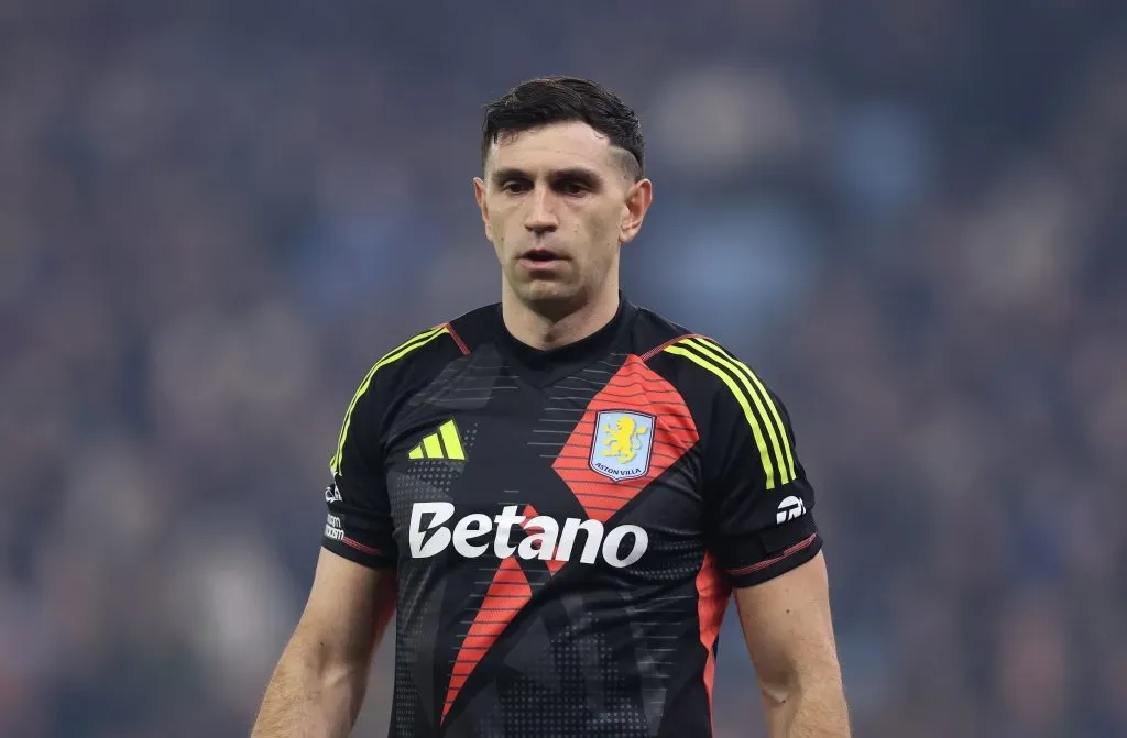 Emiliano Martínez sumó un nuevo detractor en el fútbol. Foto: Getty Images.
