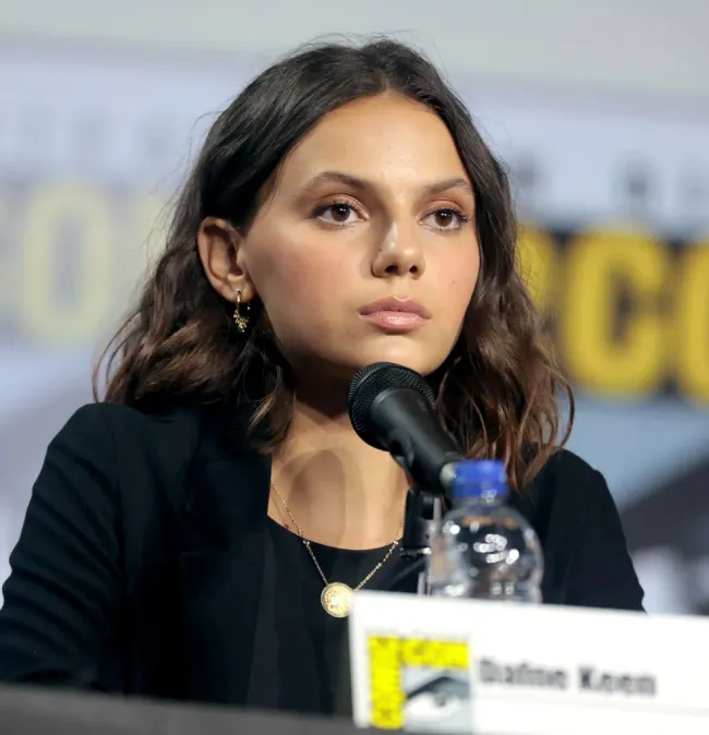 Así luce Dafne Keen en la actualidad.