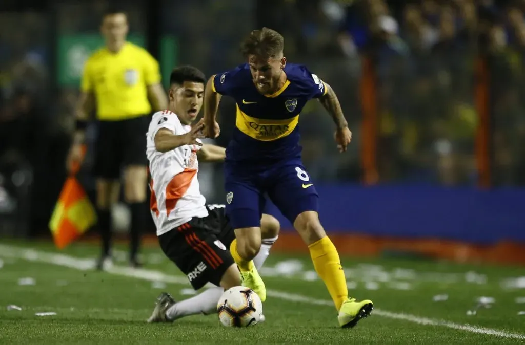 Alexis Mac Allister con la de Boca. Contra River.