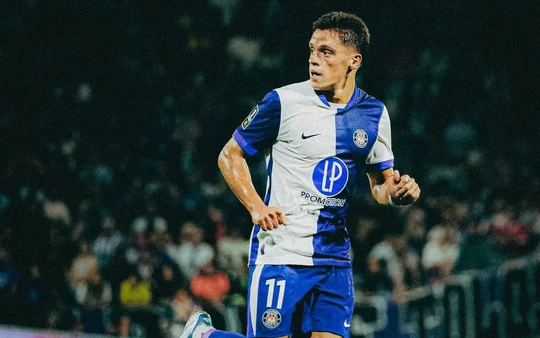 Santiago Hidalgo suma sus primeros minutos en Francia (@hidalgoo09).