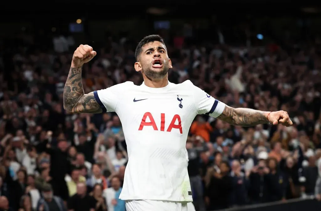 Romero atuando pelo Tottenham – (Photo by Ryan Pierse/Getty Images)