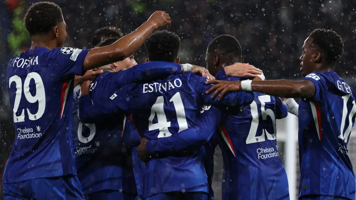 Chelsea players celebrating a goal