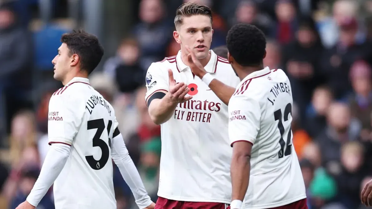 Arsenal players celebrating