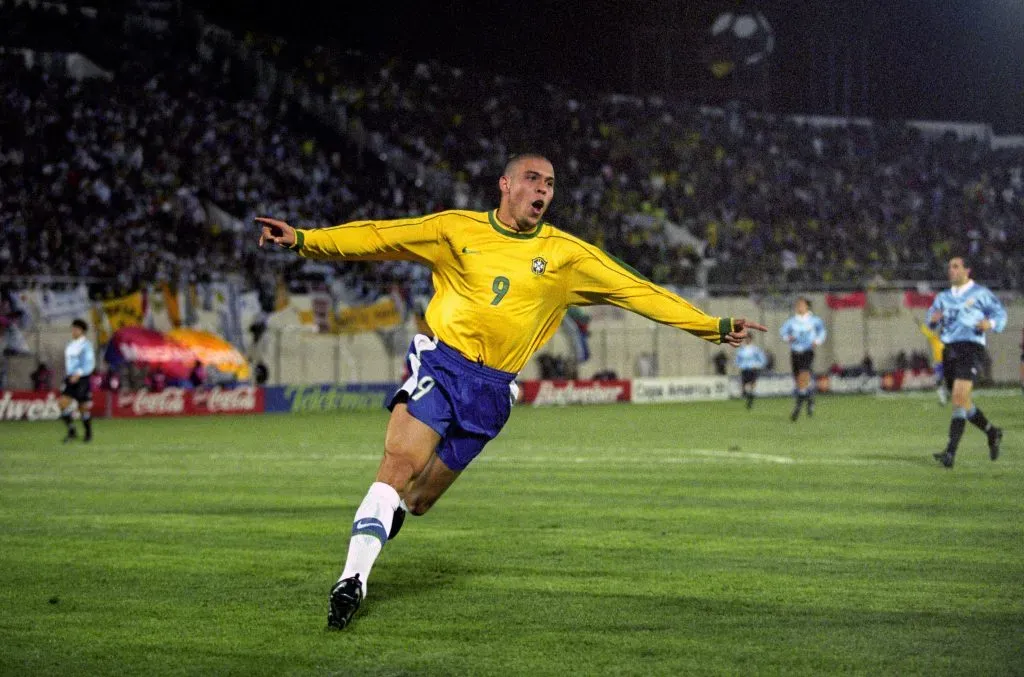 Ronaldo Fenômeno foi artilheiro da Copa América em 1999 (Foto: PA Images / Alamy Stock Photo)