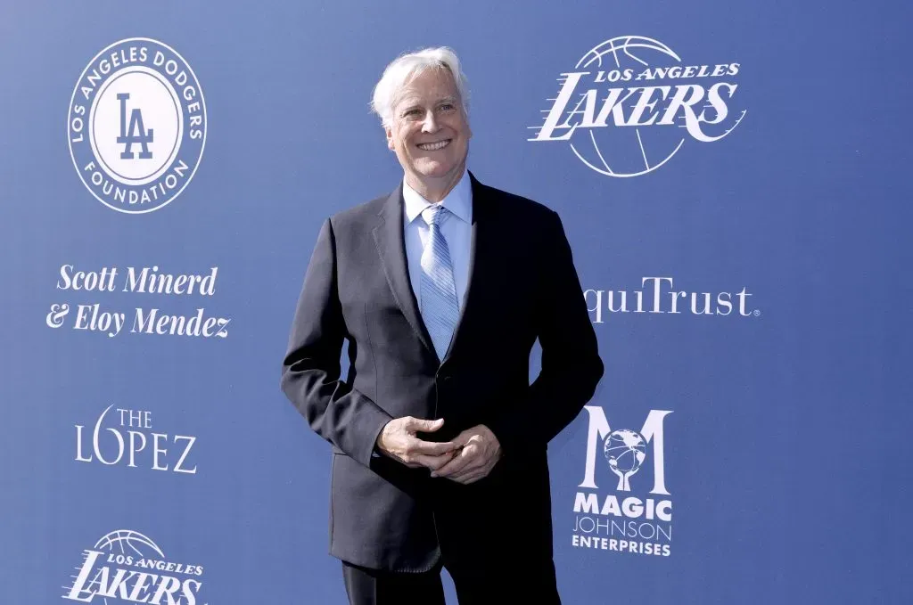 Mark Walter es el nuevo dueño de Los Angeles Lakers de la NBA. (Foto: Kevin Winter/Getty Images)