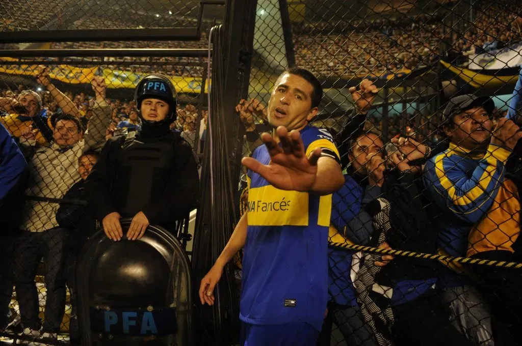 Juan Román Riquelme y una de las fotos más icónicas de Del Bosco. (Foto: Alejandro Del Bosco – @adbringo).