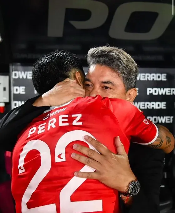 Enzo Pérez y Marcelo Gallardo vuelven a unir sus caminos.