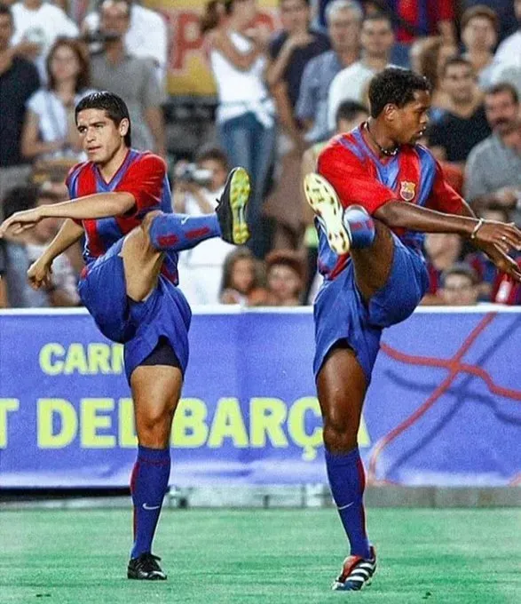 Kluivert y Riquelme en Barcelona.