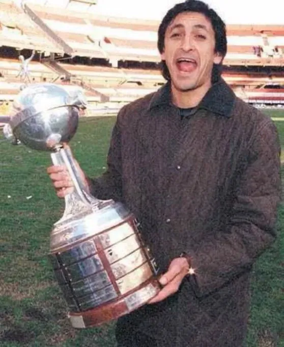 Ramón Díaz conquistó la Copa Libertadores con River en 1996.