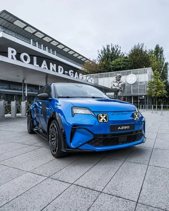 Alpine 290A (@AlpineCars en X)