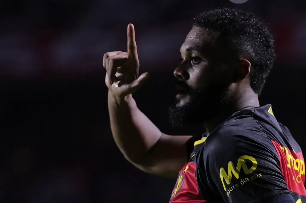 SP – SAO PAULO – 01/06/2023 – COPA DO BRASIL 2023, SAO PAULO X SPORT – Sabino jogador do Sport comemora seu gol durante partida contra o Sao Paulo no estadio Morumbi pelo campeonato Copa do Brasil 2023. Foto: Ettore Chiereguini/AGIF