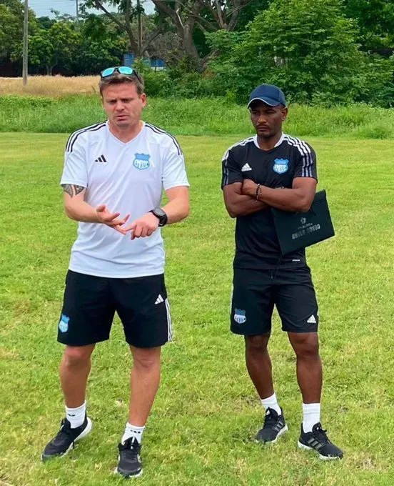 Bagüí va a trabajar en Emelec. (Foto: @RonaldPin_)