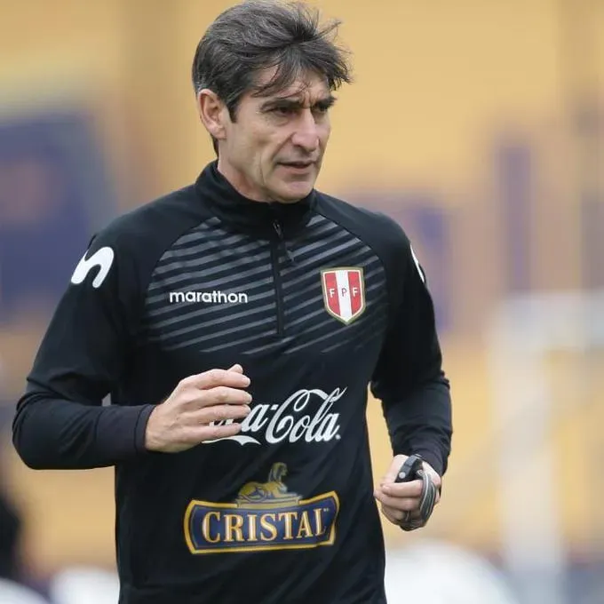 Óscar Ibaéñz en la Selección Peruana. (Foto: FPF).