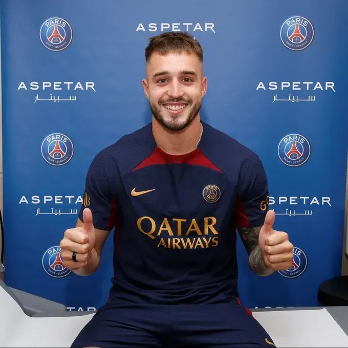 Arnau Tenas, portero del PSG