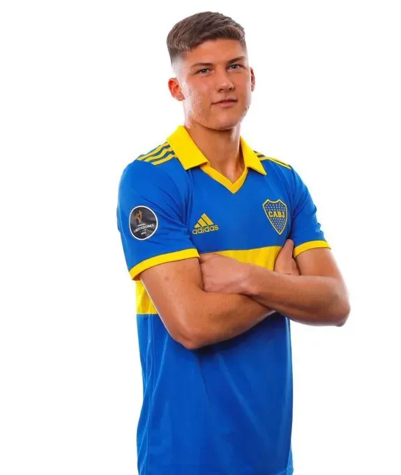 Román Rodríguez, campeón de América y del mundo juvenil con Boca.