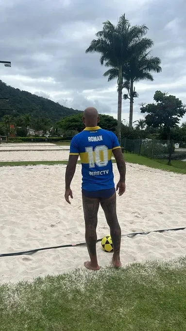 Felipe Melo con la camiseta de Boca