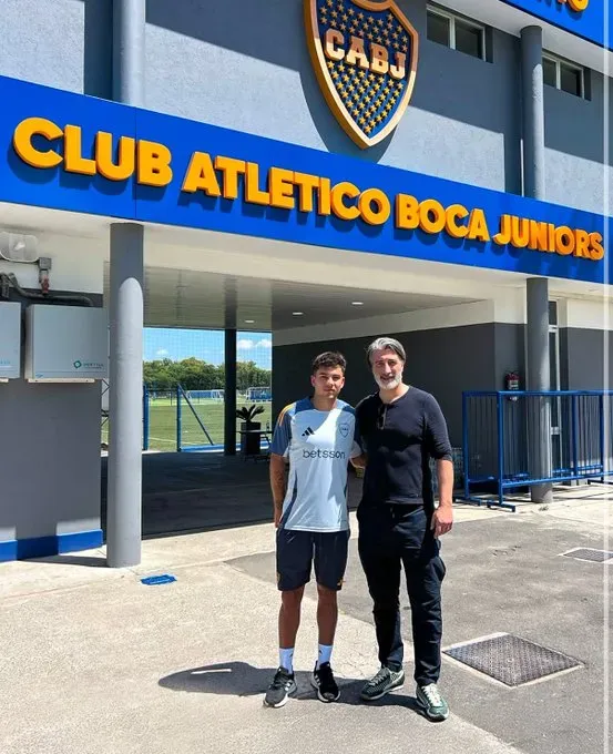 Murat Yakin junto a Lucas Blondel en Boca Predio