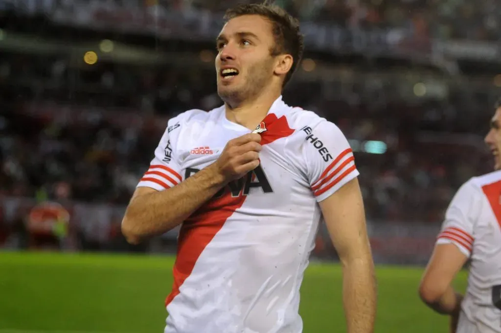 German Pezzella com a camisa do River Plate. Foto: Marcelo Endelli / Photogamma.